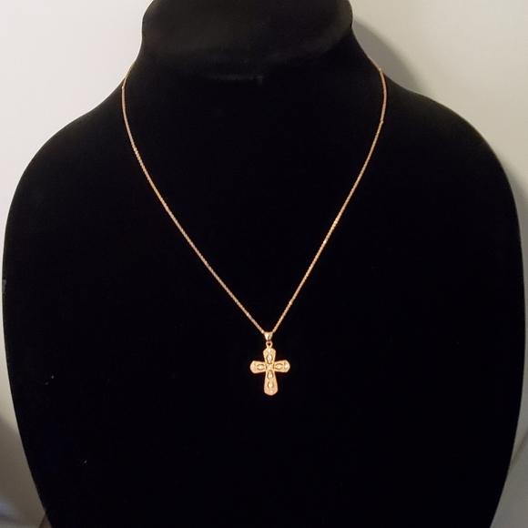 925 Silver Rose Gold CZ Cross Pendant - Picture 5 of 7